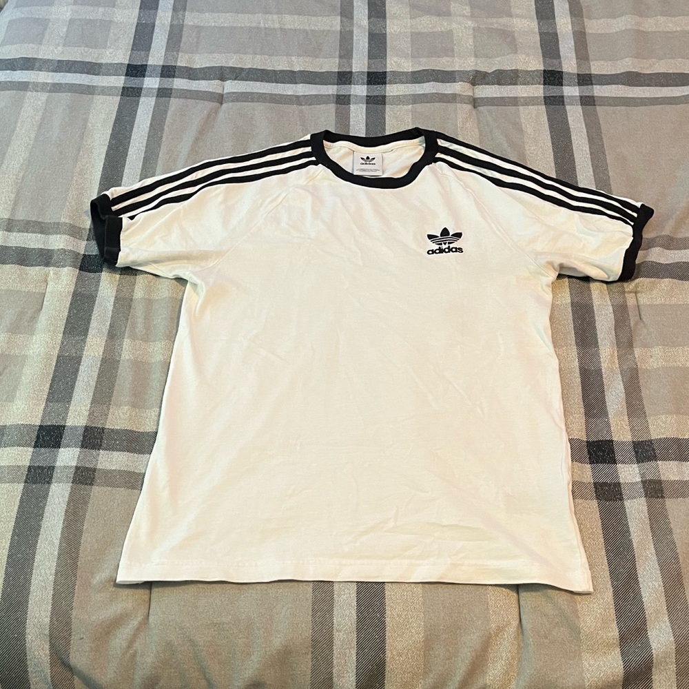 Adidas cuffed sleeve T-shirt